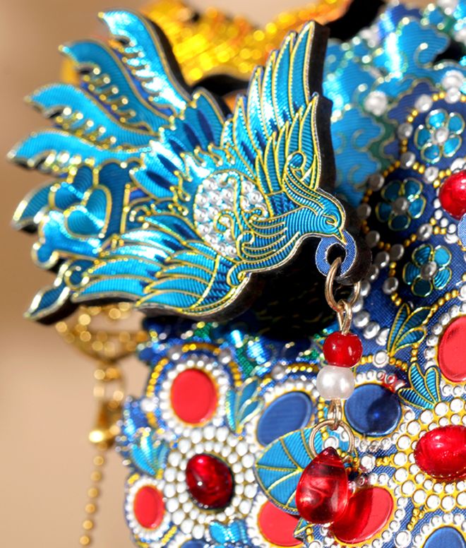 的凤冠冰箱贴你抢到了吗?麻将胡了2游戏入口爆火(图10) 的凤冠冰箱贴你抢到了吗?麻将胡了2游戏入口爆火(图10)